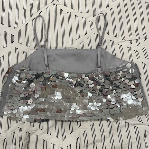 Wild Fable Disc Sequin Cropped Top - Picture 2 of 3